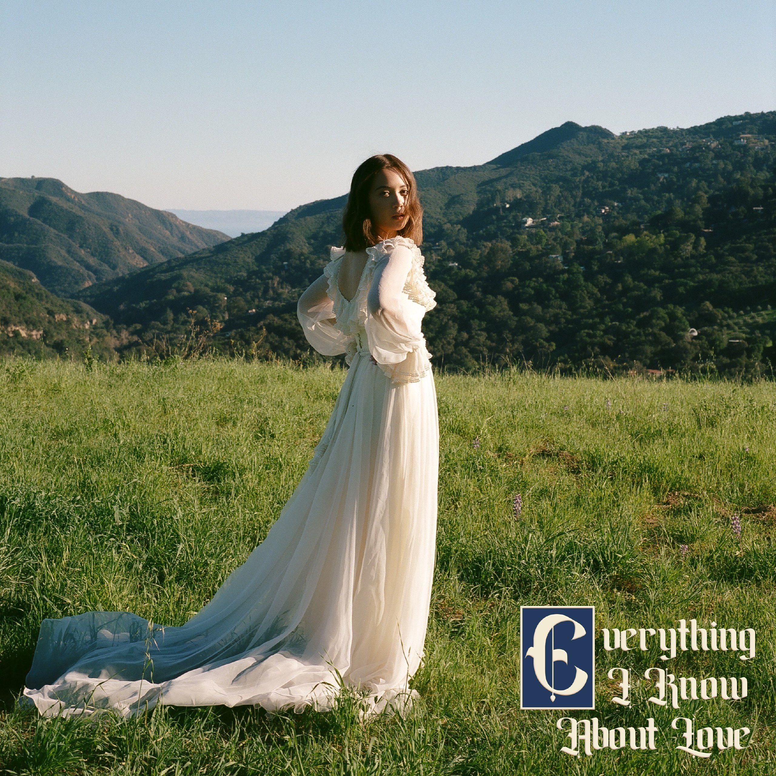 Laufey - Everything I Know About Love (Deluxe Edition) (2022)